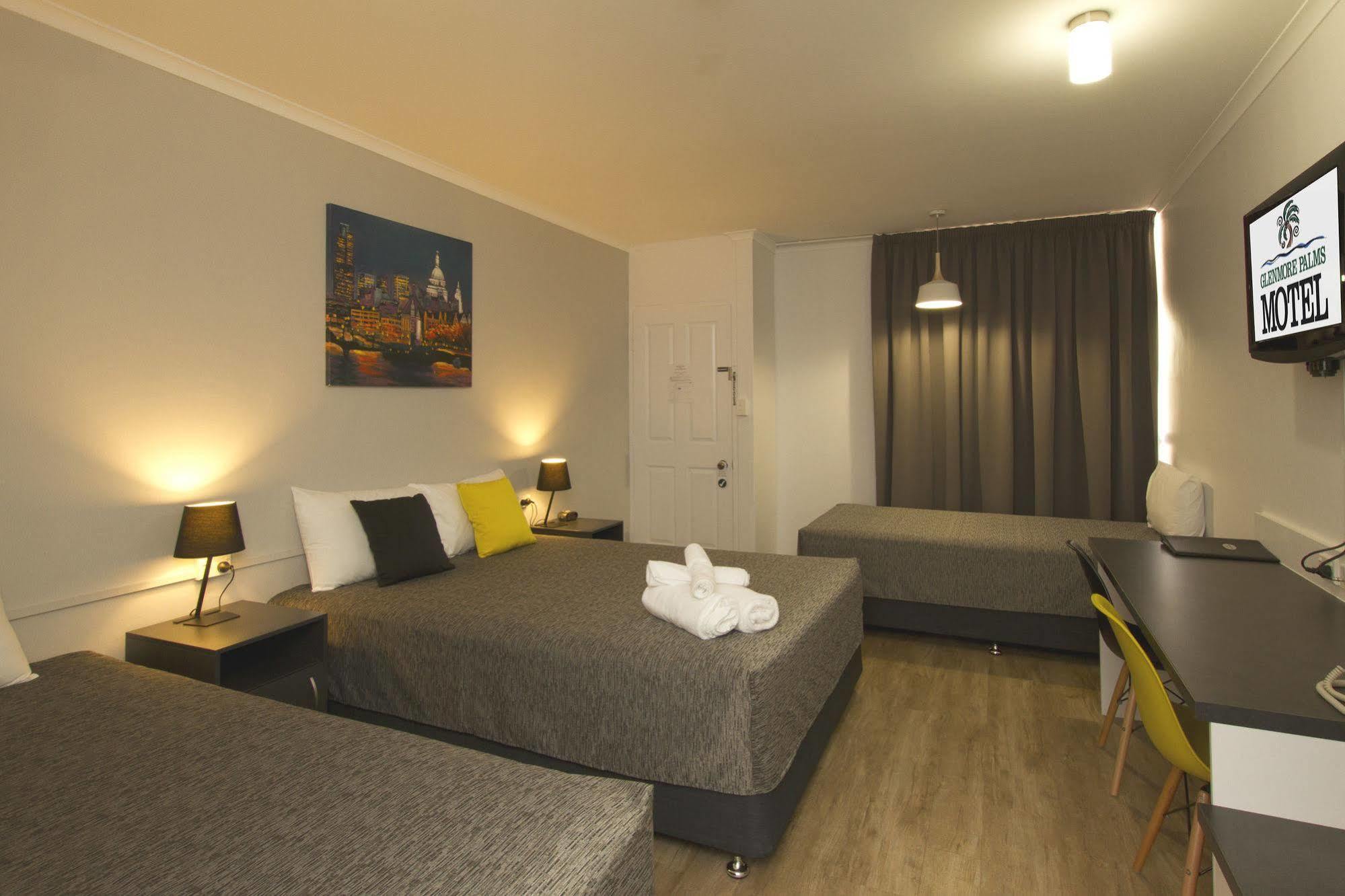 Glenmore Palms Motel Rockhampton Buitenkant foto