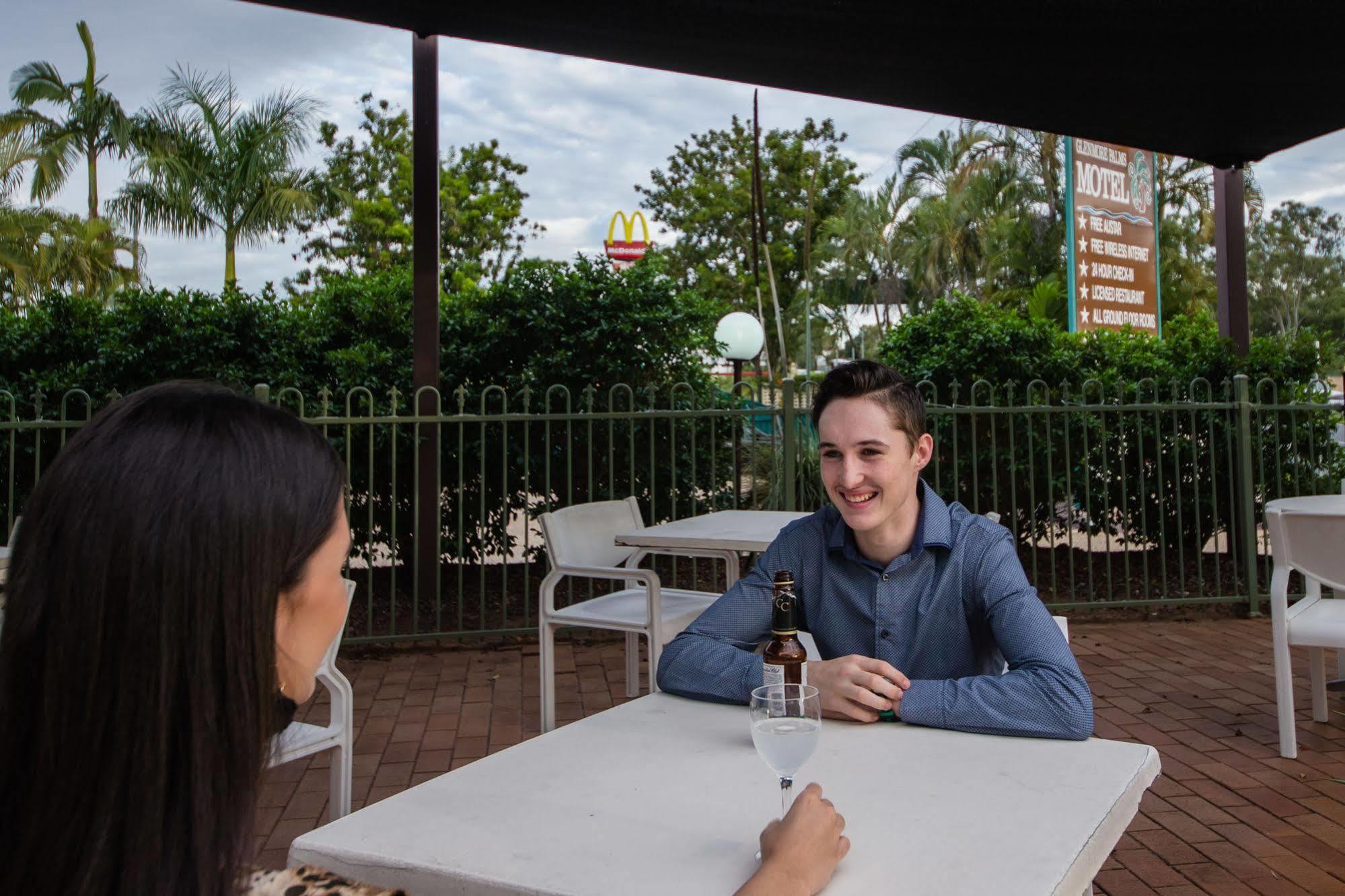 Glenmore Palms Motel Rockhampton Buitenkant foto